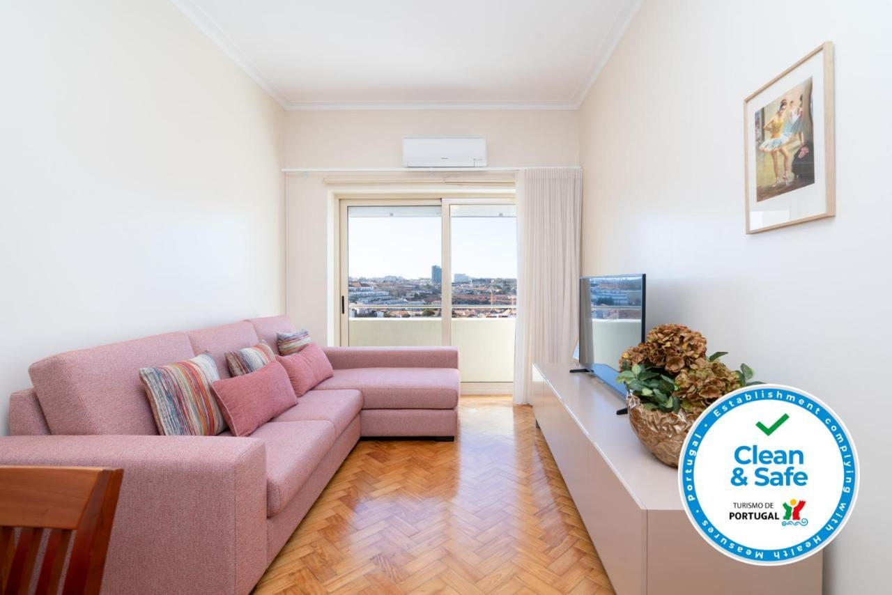 Host Wise - Lovely Bright Flat - Instaworthy City View 빌라노바데가이아 외부 사진